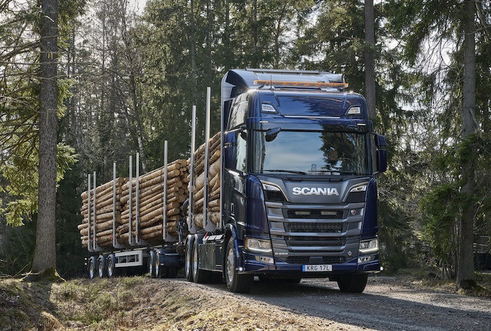 CAMIONMADERA.jpg