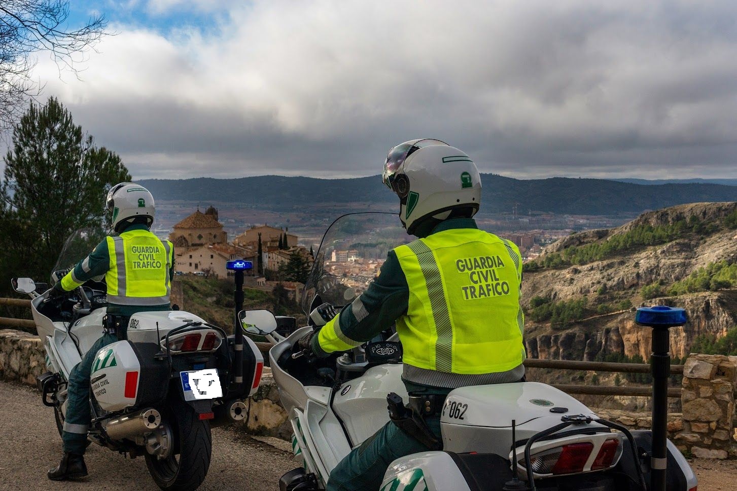 GUARDIA.jpg